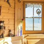 On The Slopes Chalet